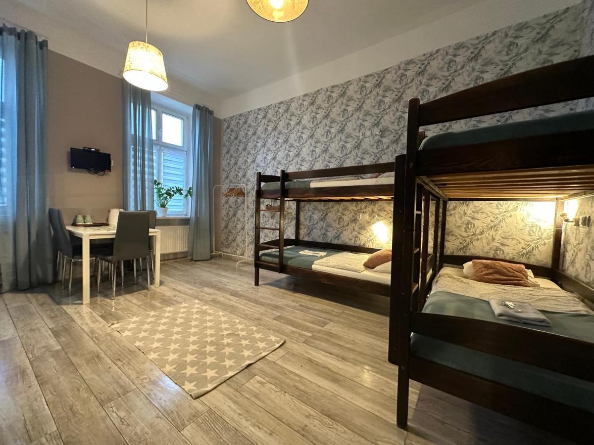 Deja Vu Hostel Βαρσοβία Εξωτερικό φωτογραφία