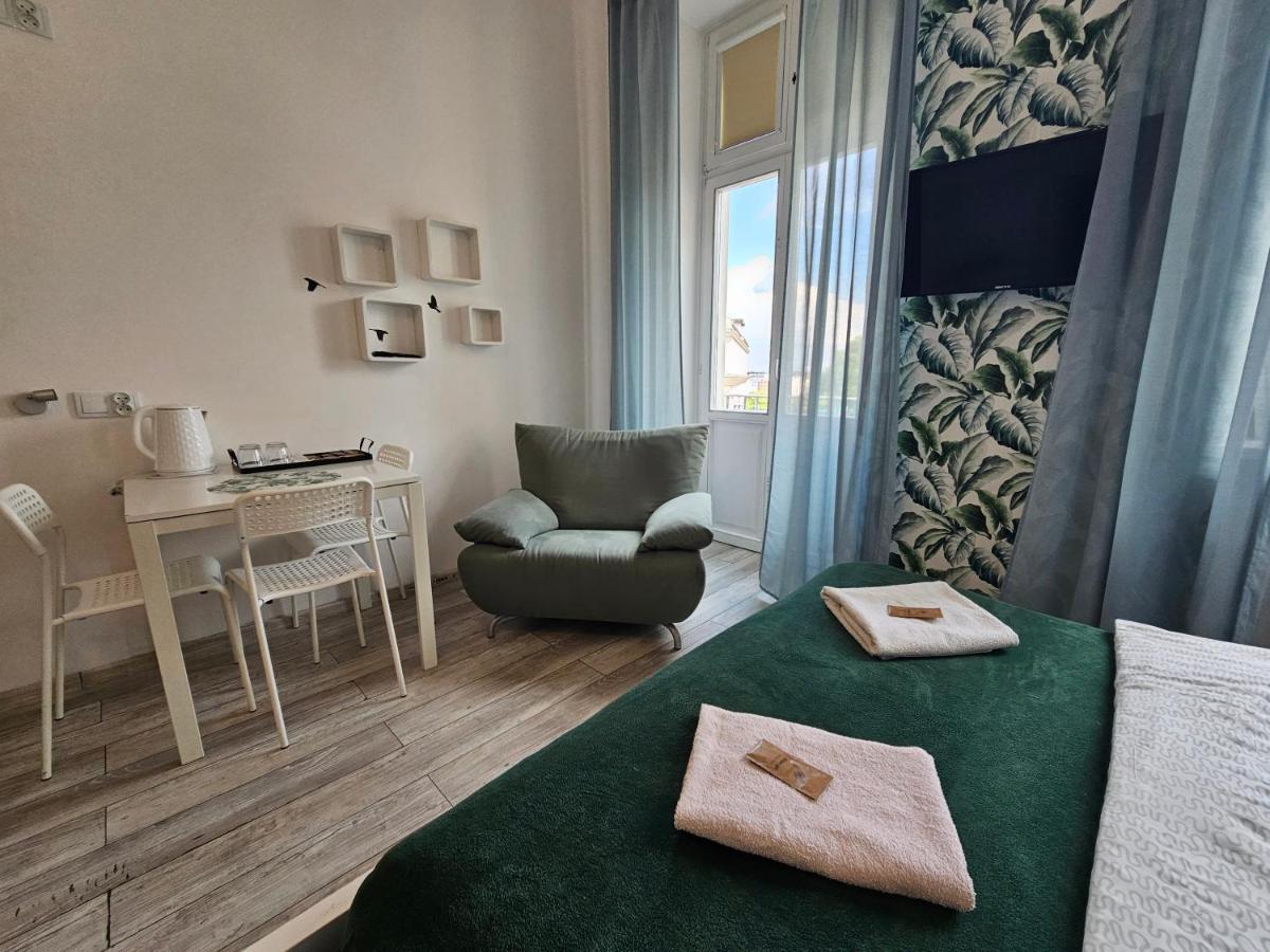 Deja Vu Hostel Βαρσοβία Εξωτερικό φωτογραφία