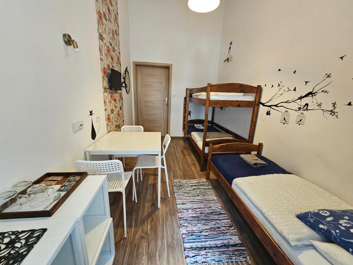 Deja Vu Hostel Βαρσοβία Εξωτερικό φωτογραφία