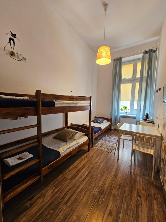 Deja Vu Hostel Βαρσοβία Εξωτερικό φωτογραφία