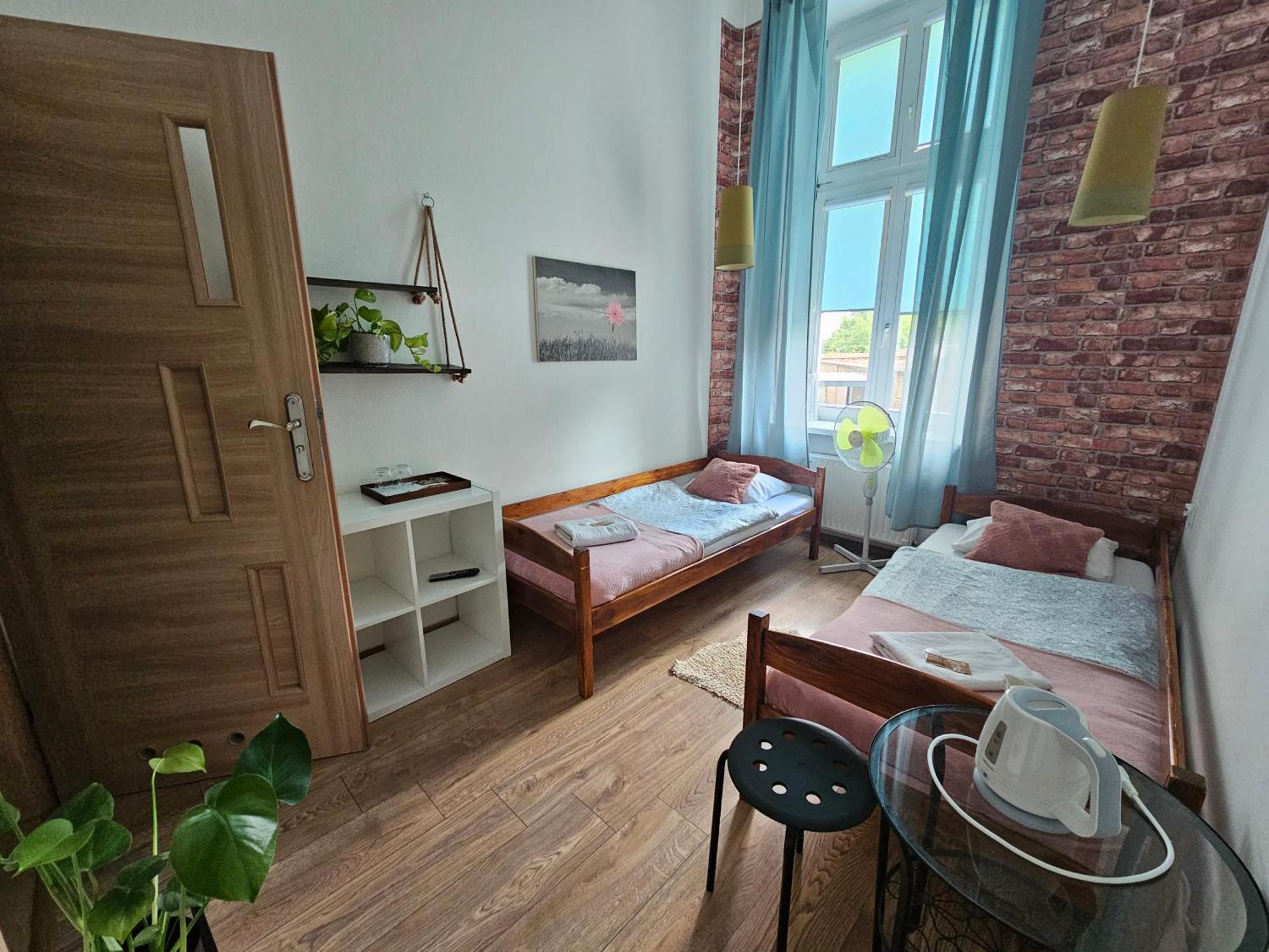 Deja Vu Hostel Βαρσοβία Εξωτερικό φωτογραφία