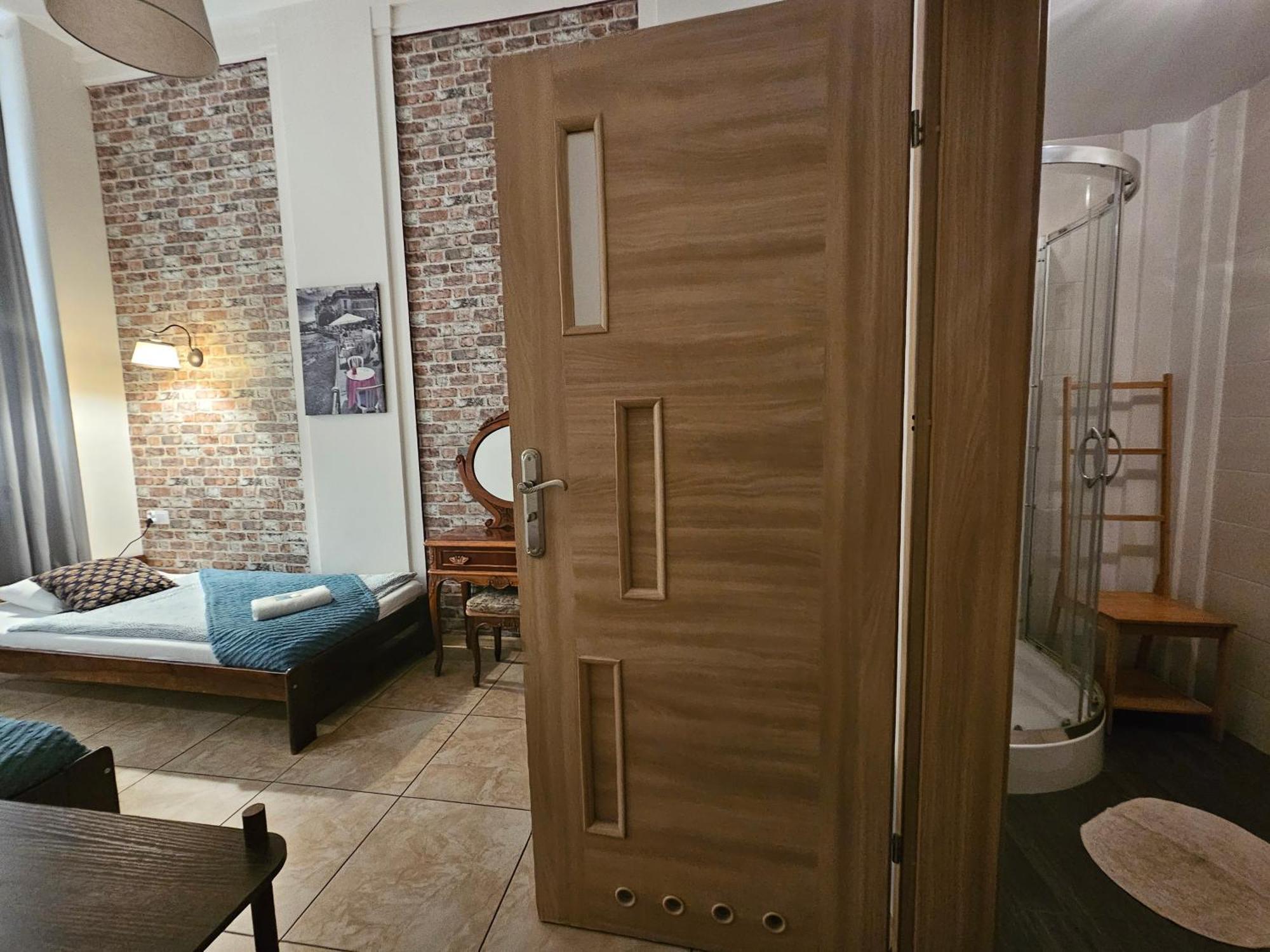Deja Vu Hostel Βαρσοβία Εξωτερικό φωτογραφία