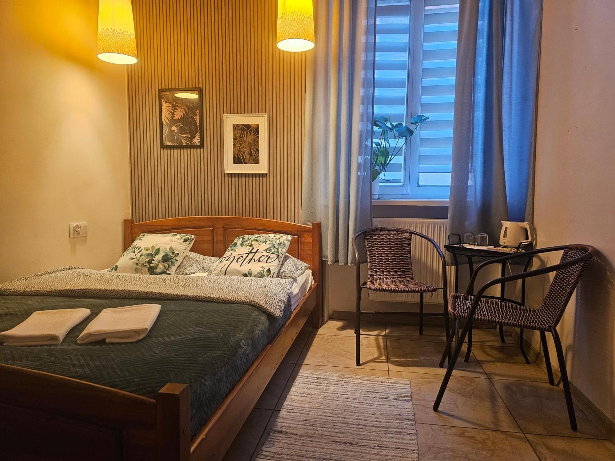 Deja Vu Hostel Βαρσοβία Εξωτερικό φωτογραφία